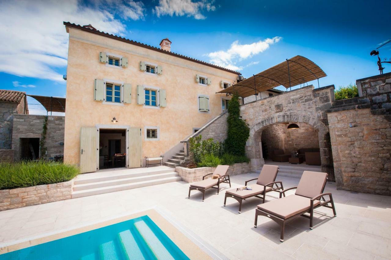 Villa Tona Višnjan Εξωτερικό φωτογραφία