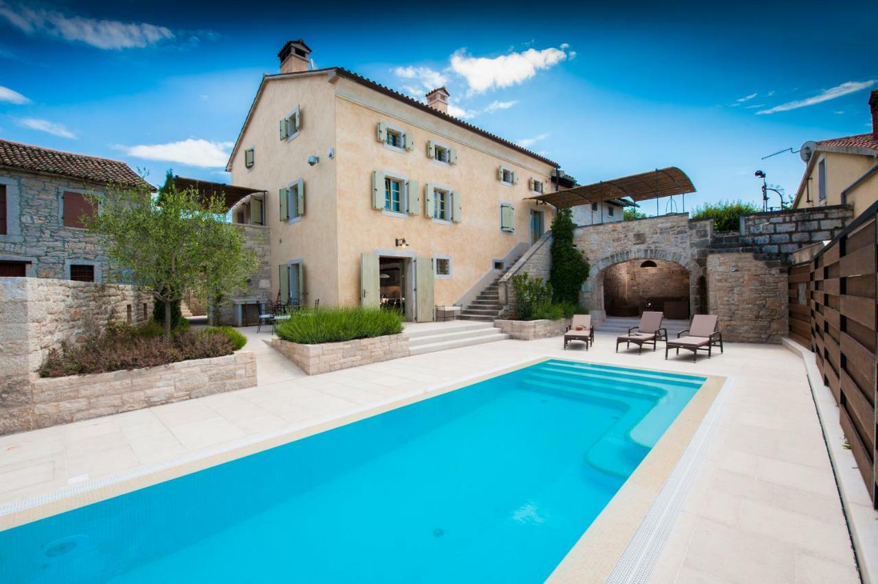 Villa Tona Višnjan Εξωτερικό φωτογραφία