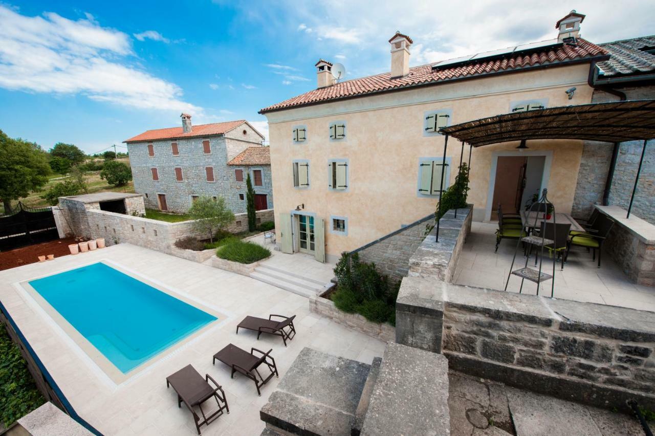 Villa Tona Višnjan Εξωτερικό φωτογραφία